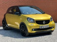 Used Smart ForFour Premium 71 HP (52 kW) 2017 Black Hatchback