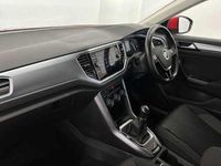 Used VW T-Roc Active 110 HP (80 kW) 2022 Red SUV