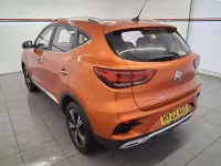 Used MG ZS Excite 106 HP (77 kW) 2022 Orange SUV