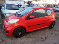 Used Peugeot 107 68 HP (50 kW) 2010 Red Hatchback