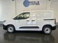 Used Peugeot Partner 131 HP (96 kW) 2025 White MPV