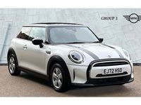 Used Mini Cooper Classic 136 HP (100 kW) 2022 White Hatchback