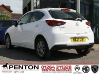 Używany Mazda 2 90 KM (66 kW) 2021 Biały Hatchback