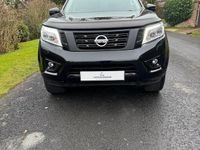 Used Nissan Navara Tekna 188 HP (138 kW) 2017 Black Pickup