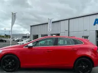 Used Volvo V40 R-Design 122 HP (89 kW) 2019 Hatchback