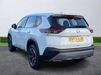 New Nissan X-Trail Acenta Premium 163 HP (119 kW) 2025 White SUV