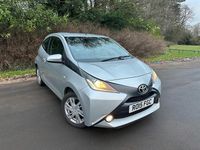 Used Toyota Aygo x-press 2015 Silver Hatchback
