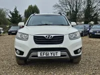 Used Hyundai Santa Fe Premium 197 HP (144 kW) 2012 White SUV
