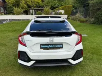 Used Honda Civic EX 129 HP (94 kW) 2017 White Hatchback