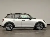 Used Mini Cooper Classic 114 kW (156 HP) 2026 White Hatchback