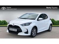 Used Toyota Yaris Hybrid 116 HP (85 kW) 2023 White Hatchback
