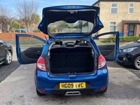 used Renault Clio 1.2 16V TomTom Edition 3dr