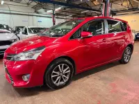 Used Toyota Verso 147 HP (108 kW) 2013 Red MPV