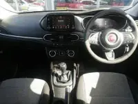 Used Fiat Tipo Cross 100 HP (73 kW) 2021 Grey Hatchback