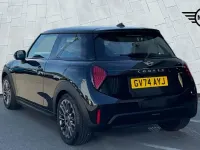 Usado Mini Cooper S Hatch 201 HP (147 kW) 2024 Preto Citadino