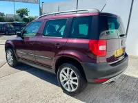 Used Skoda Yeti Elegance 140 HP (102 kW) 2013 Maroon SUV