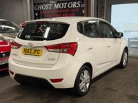 Used Hyundai ix20 Active 90 HP (66 kW) 2013 White Hatchback