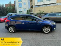 Używany Ford Focus Zetec 125 KM (91 kW) 2018 Niebieski Hatchback