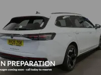 Used VW Passat R-line 204 HP (150 kW) 2025 White Estate