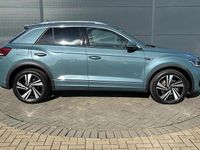 Used VW T-Roc R-line 150 HP (110 kW) 2025 Blue SUV