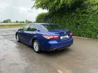 Used Toyota Camry 2020 Blue Sedan