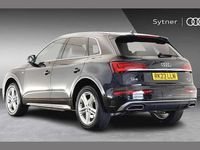 Używany Audi Q5 S-Line 200 KM (147 kW) 2023 Czarny SUV