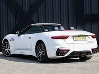 New Maserati GranCabrio 550 HP (404 kW) 2025 White Cabriolet