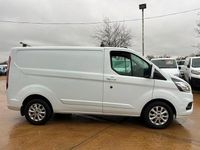 Used Ford Transit Custom Limited 130 HP (95 kW) 2020 White Van