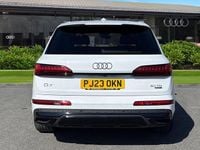 Begagnad Audi Q7 Black Edition 286 HK (210 kW) 2023 Vit SUV