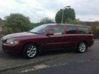 used Volvo V70 2.4