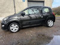 Used Renault Twingo Dynamique 75 HP (55 kW) 2013 Black Hatchback
