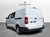 New Peugeot e-Expert 98 kW (134 HP) 2026 White Van