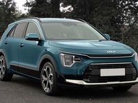 Used Kia Niro 2023 Green SUV