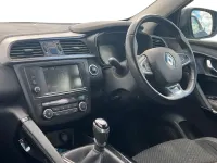 Usado Renault Kadjar Dynamique 130 CV (95 kW) 2016 Gris SUV