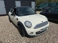 Begagnad Mini Cooper D Hatch 2013 Vit Halvkombi