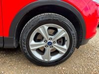 Usado Ford Kuga Zetec 2015 Vermelho