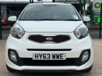 Used Kia Picanto 84 HP (61 kW) 2013 White Hatchback