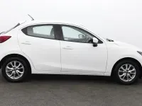 Used Mazda 2 75 HP (55 kW) 2019 White Hatchback