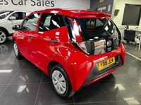 Used Toyota Aygo 68 HP (50 kW) 2016 Red Hatchback