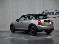 Used Mini Cooper Classic 136 HP (100 kW) 2019 Silver Hatchback