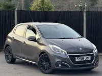 Used Peugeot 208 Signature Sky 2018 Grey Hatchback
