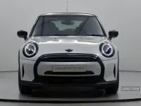 Used Mini Cooper Exclusive 134 HP (98 kW) 2023 White Hatchback
