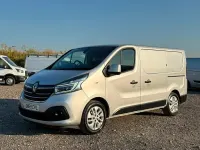 Used Renault Trafic 2019 Silver MPV