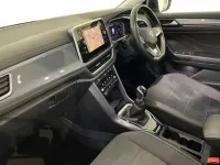 Used VW T-Roc Style 110 HP (80 kW) 2022 Indium grey with black roof SUV