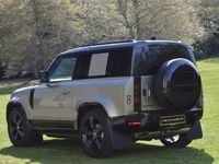 Usado Land Rover Defender HSE Dynamic 2024 Verde SUV