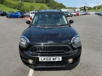 Używany Mini Cooper S Countryman Exclusive 192 KM (141 kW) 2019 Czarny SUV