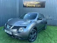 Usado Nissan Juke Tekna 115 HP (84 kW) 2017 Cinzento SUV