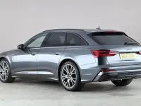 Begagnad Audi A6 Black Edition 204 HK (150 kW) 2021 Grå Kombi