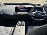 Usado BMW iX M Sport 236 kW (322 CV) 2022 Blanco SUV