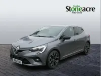 Używany Renault Clio V Techno 90 KM (66 kW) 2022 Szary Hatchback